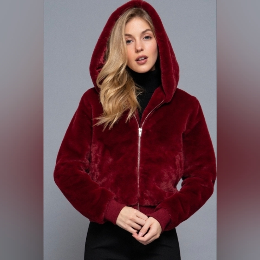 Love Tree Burgundy Faux Fur Hooded Bomber Jacket Sz. Medium